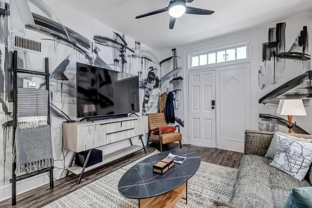 Contemporary Apartment - 5 Min To Tiaa Bank Field! Jacksonville Eksteriør bilde