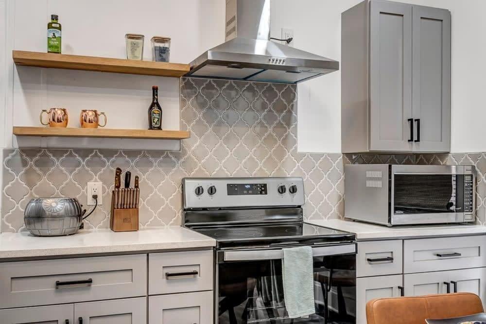 Contemporary Apartment - 5 Min To Tiaa Bank Field! Jacksonville Eksteriør bilde