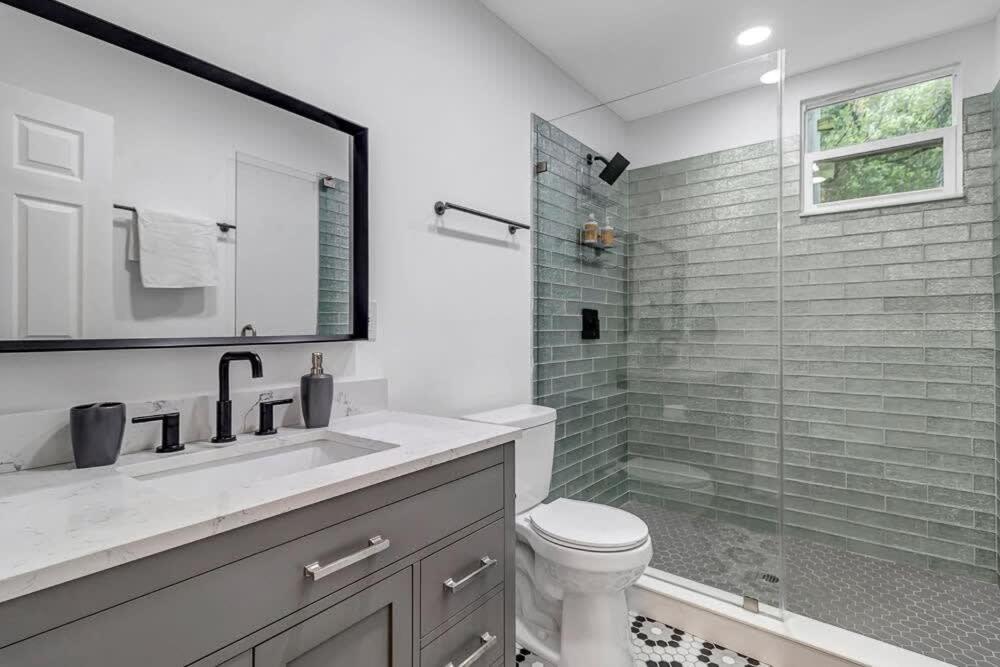 Contemporary Apartment - 5 Min To Tiaa Bank Field! Jacksonville Eksteriør bilde